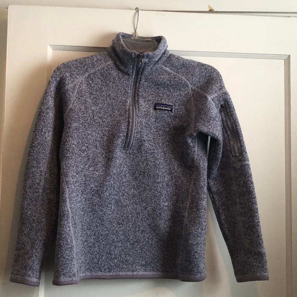 Women’s quarter zip fleece.
